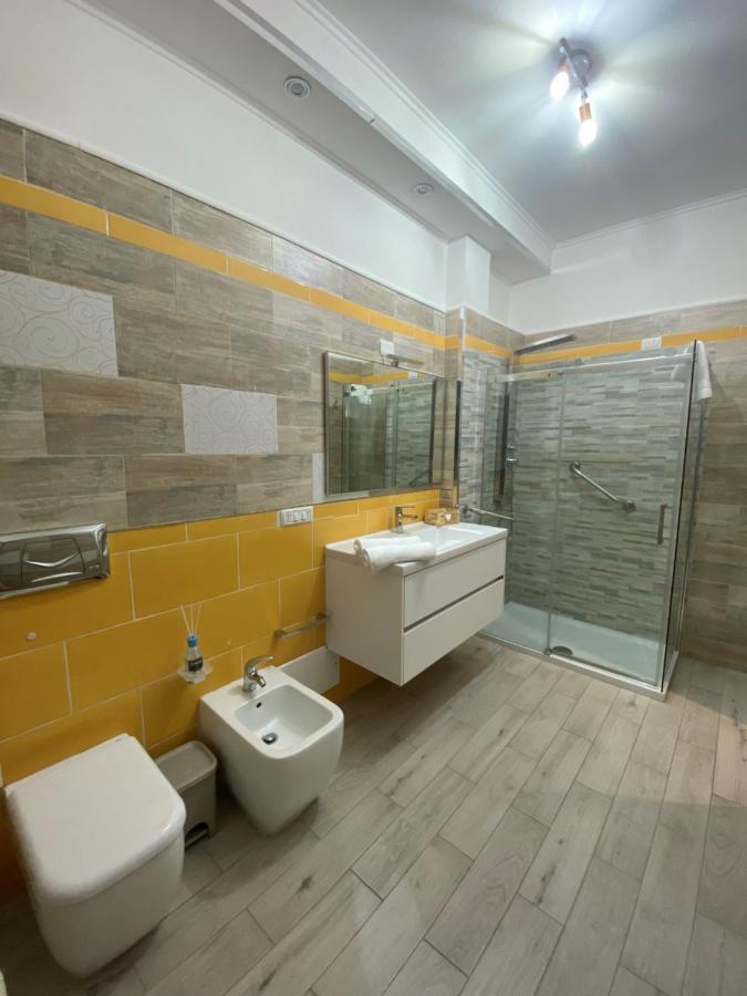 Civico 107 - Apartment With Private Parking Куарту-Сант'Элена Экстерьер фото
